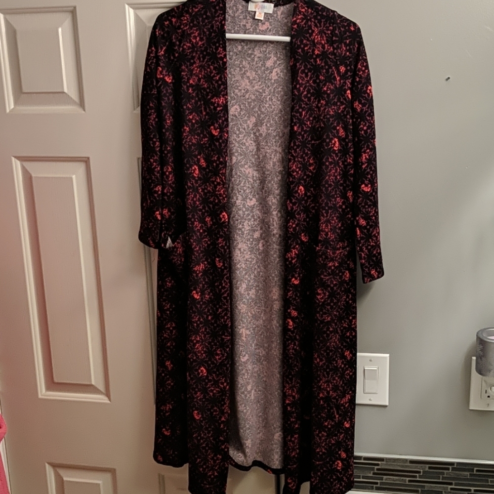 LulaRoe Sarah sweater
